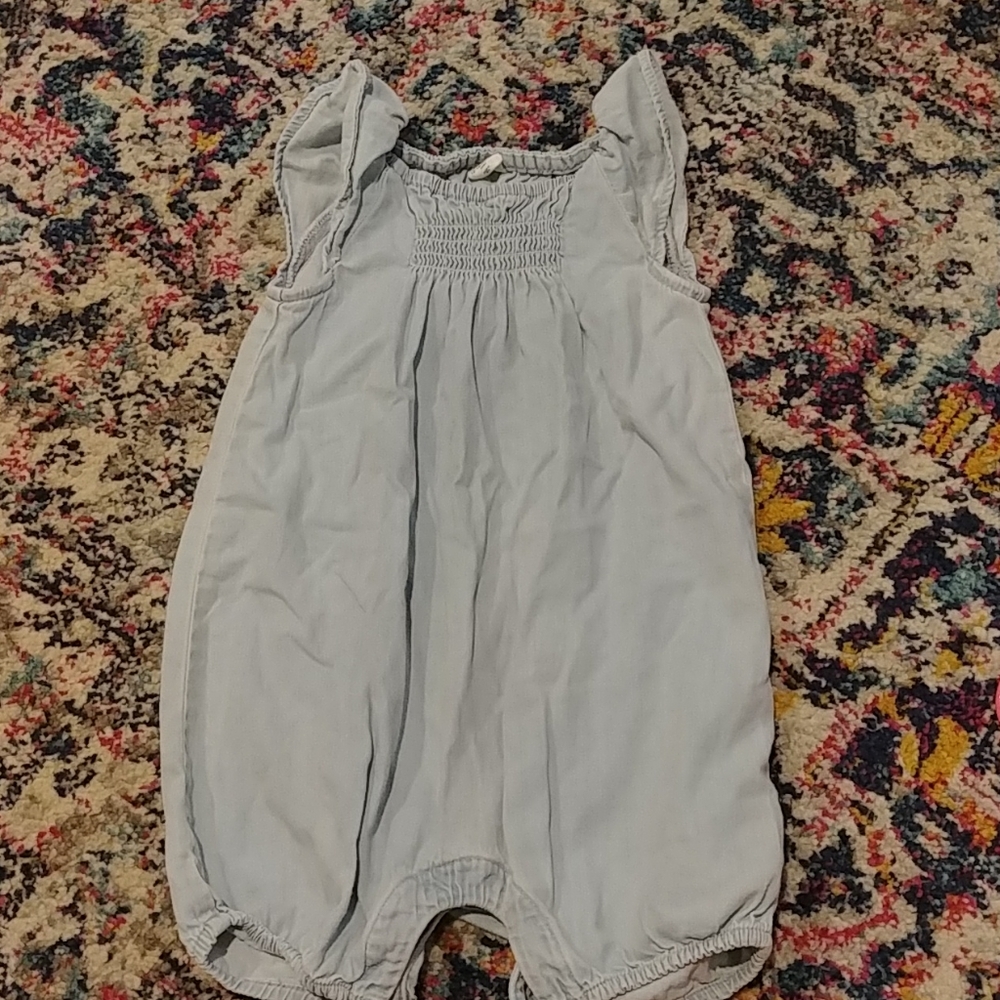 Gap 12-18 jumper